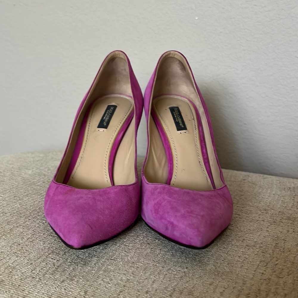 Dolce & Gabbana sz 39 Barbie pink suede pumps!